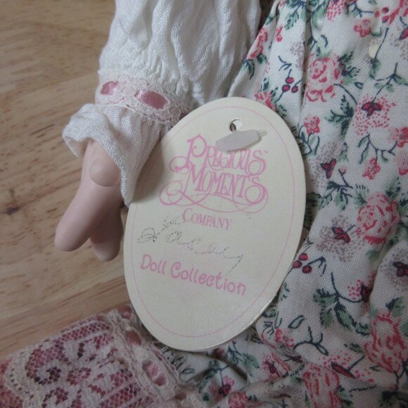 Precious Moments - 16" Doll - Lacey #1106 Limited Edition Vintage 1997 - Picture 4 of 8